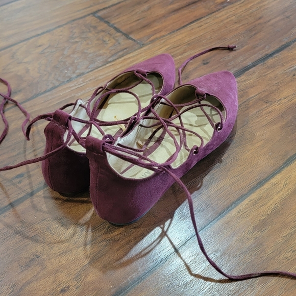 Old Navy flats - Picture 5 of 7